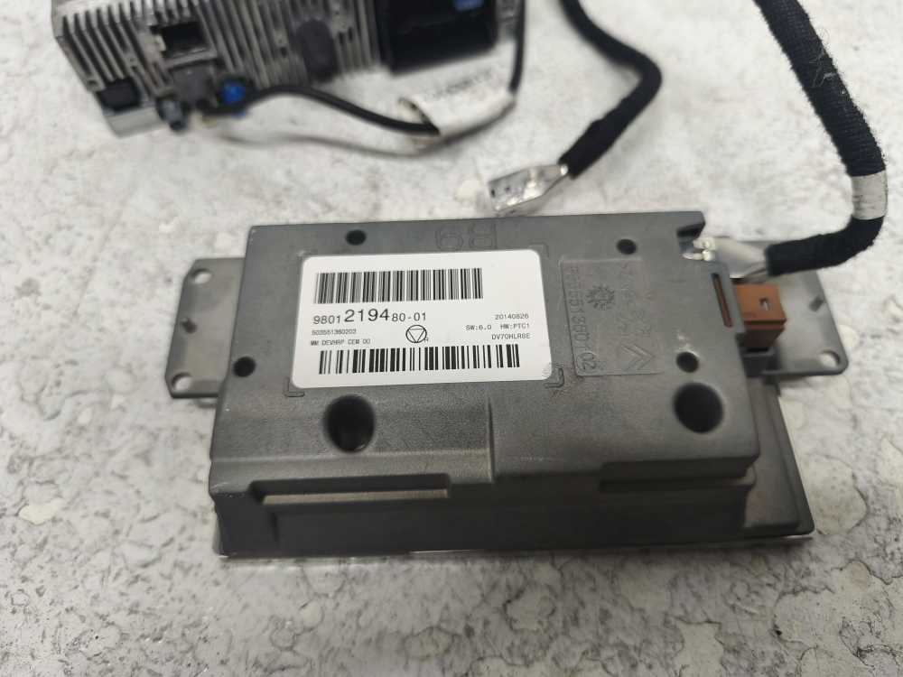 RADIO CITROEN BERLINGO/ PEUGEOT PARTNER 2012-2018 - Vue 5